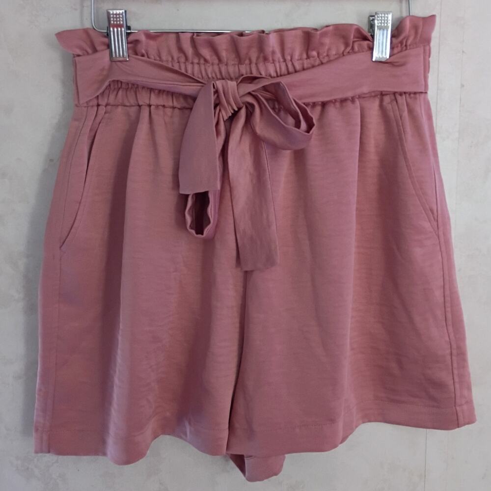 Satin Paperbag Shorts Pink Tie Waist Pull On Lounge Vacation Jennifer Lopez M